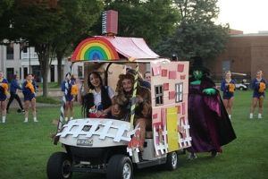 Wizard of Oz themed golf cart for student organizations hoco 23