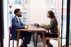 interview student 300x200